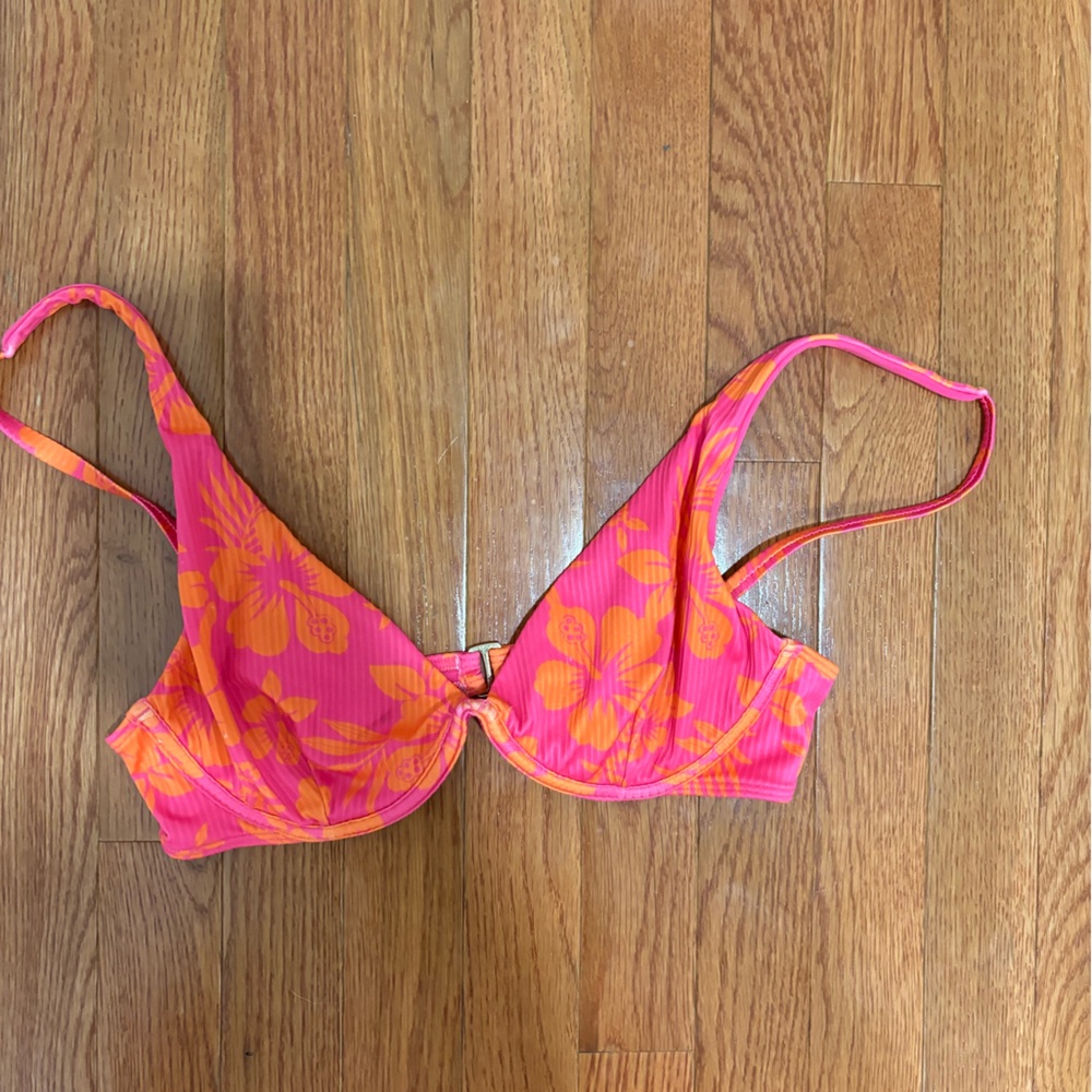 Hollister Medium Pink and Orange Floral Bikini Top